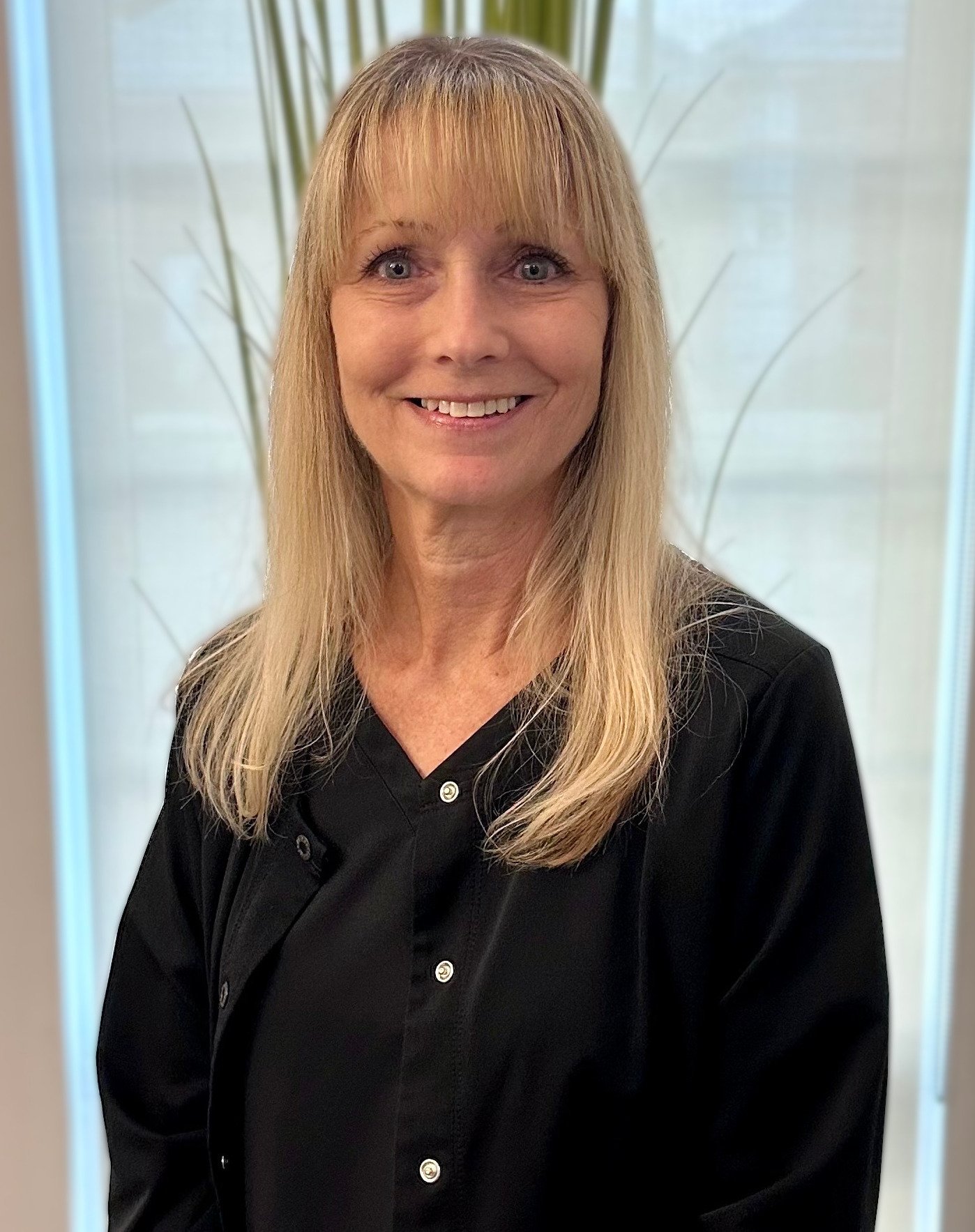 Meet The Staff at Sarasota Endodontics Marineyda Oyola, DMD Sarasota FL